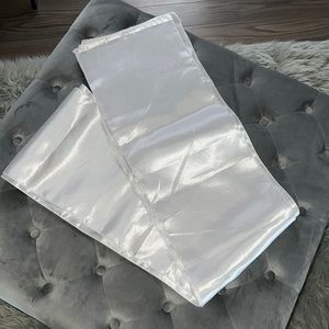 Table runners (3)